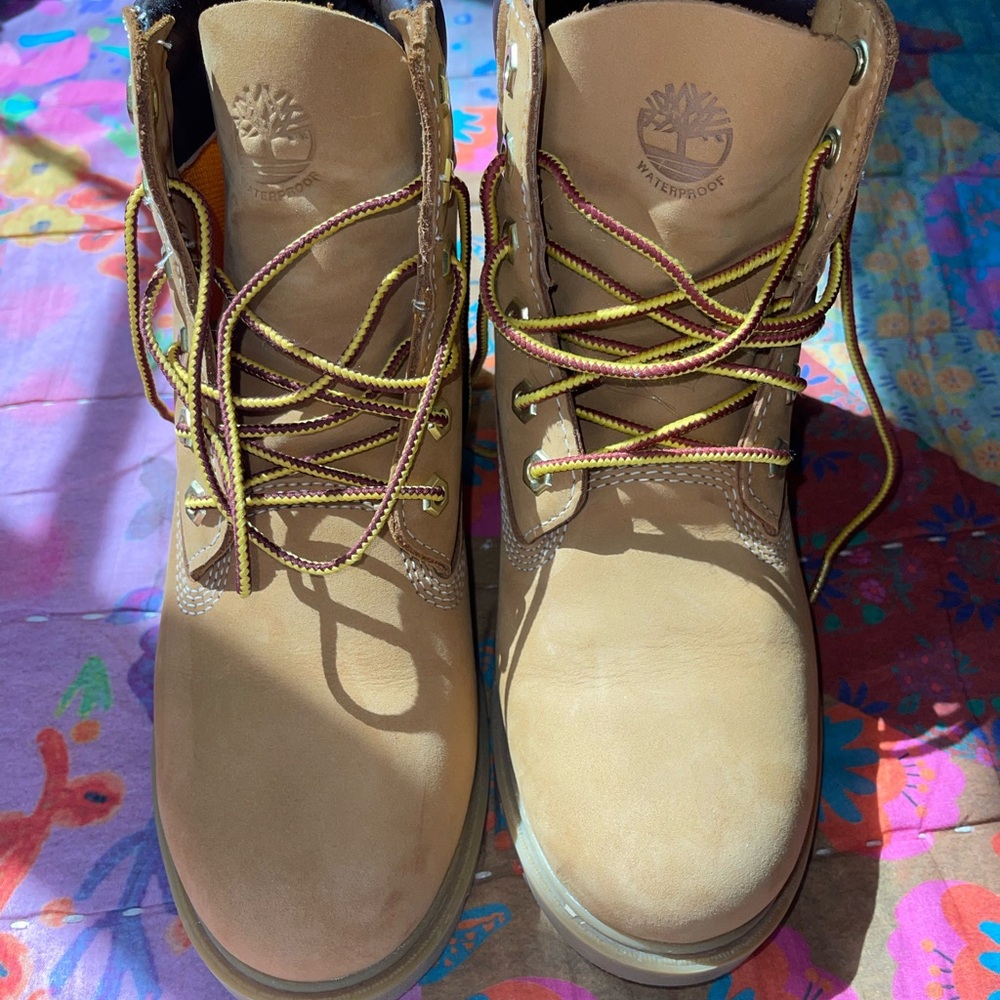 Timberland Linden Woods 6-inch Waterproof Boots - Picture 7 of 9
